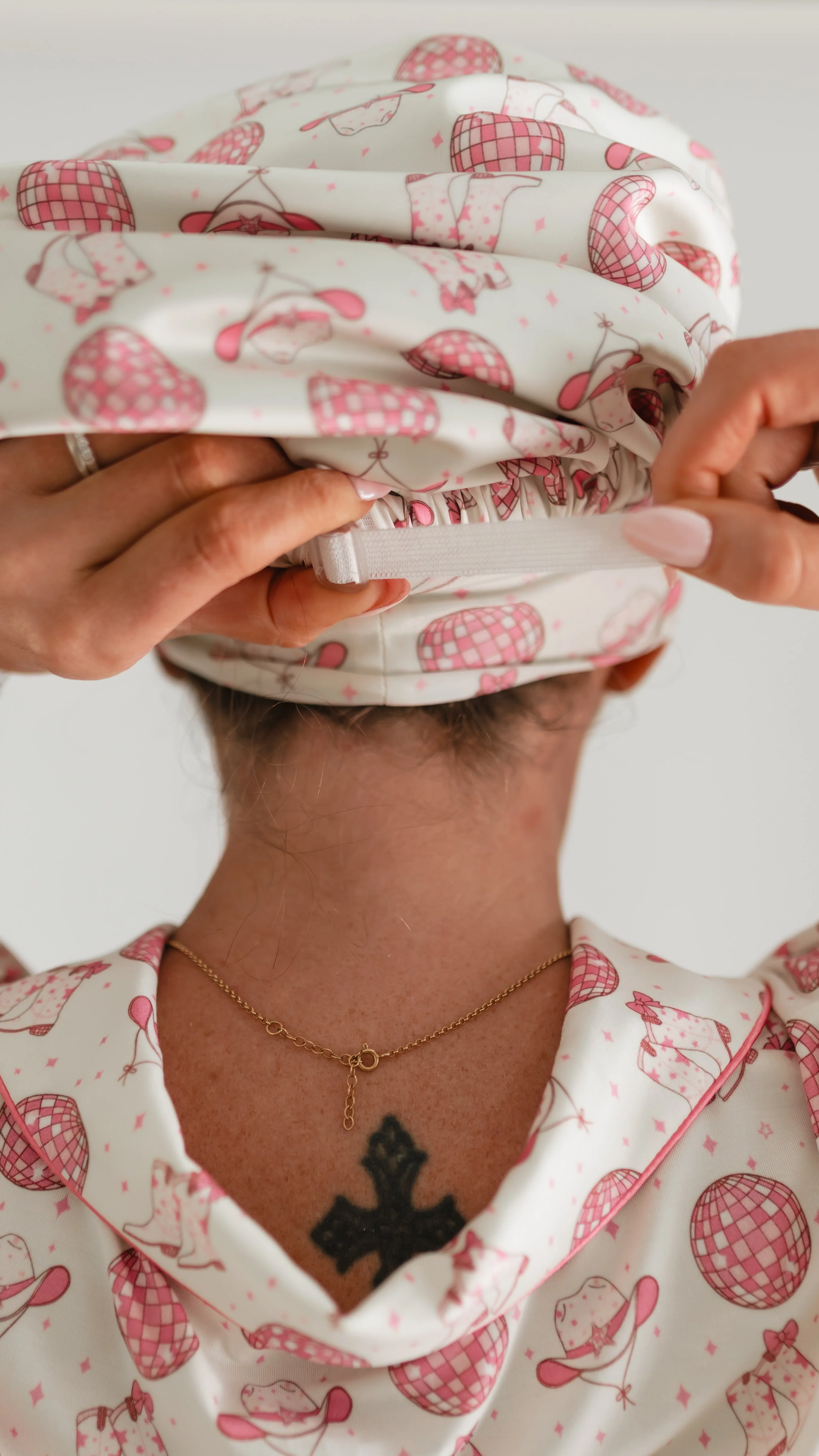 Adult Satin Bonnet in Hayden - Image 2