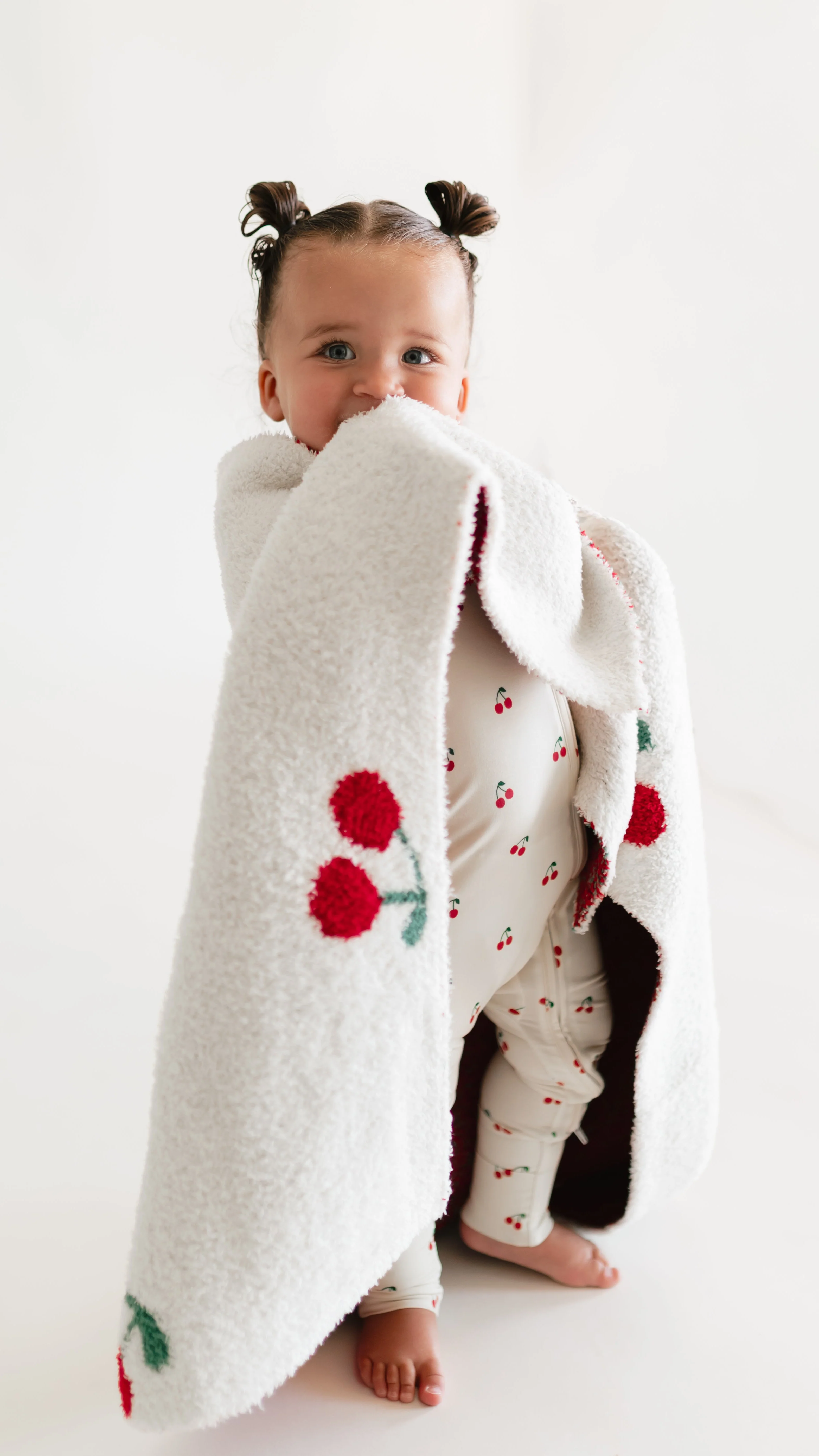 Baby Plush Throw Blanket in Cream Cherries