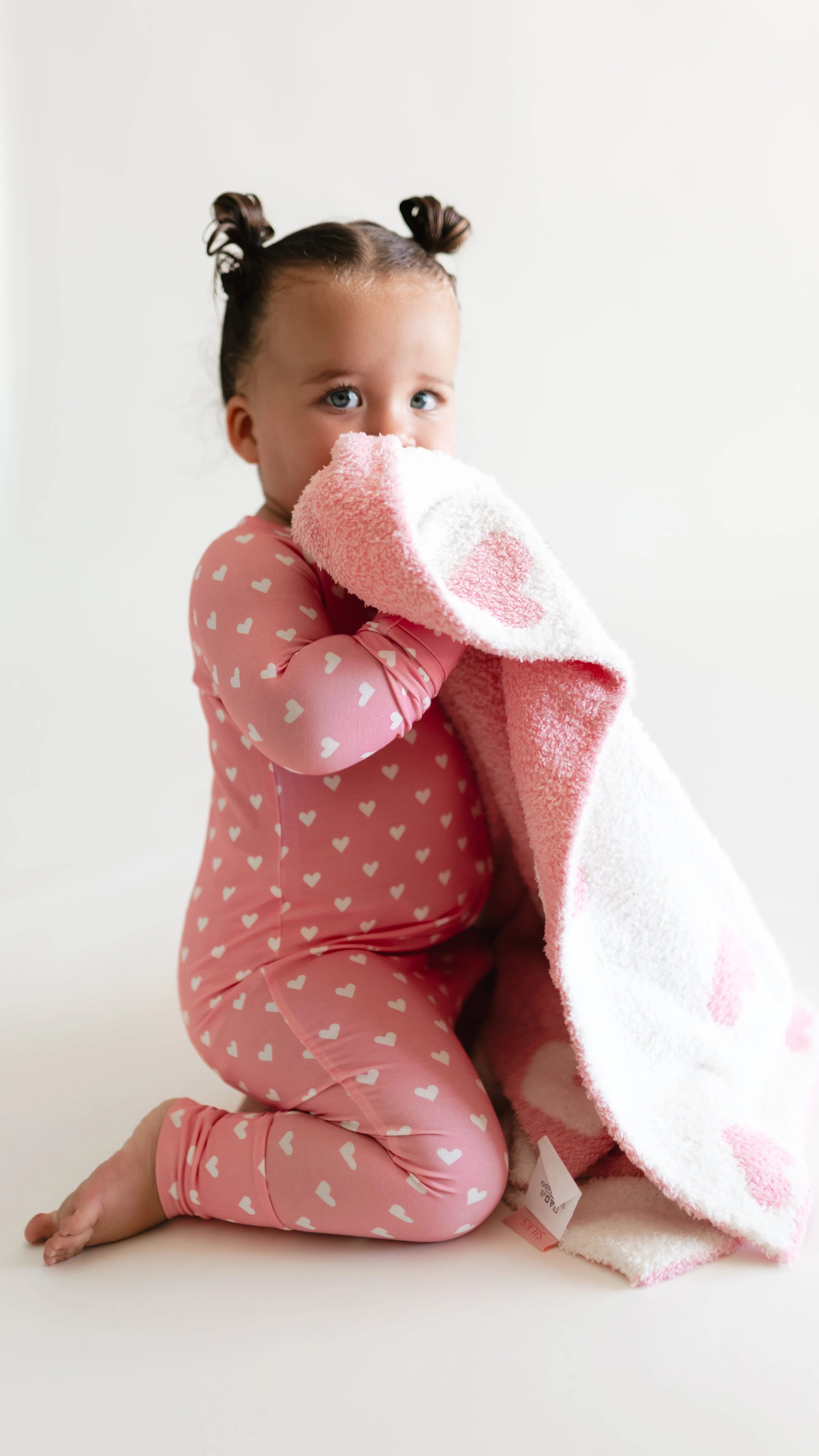 Baby Plush Throw Blanket in Pink Hearts - Image 2