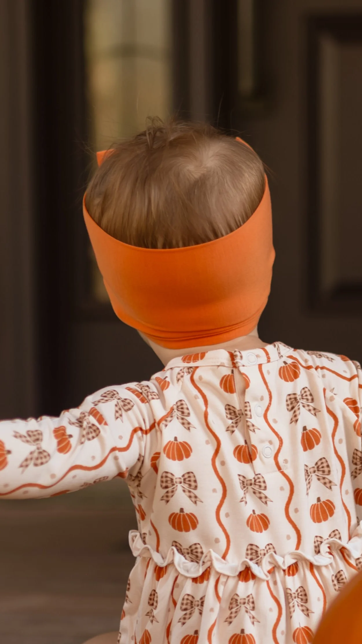 Infant Knot Head Bow in Spiced Pumpkin - Image 3