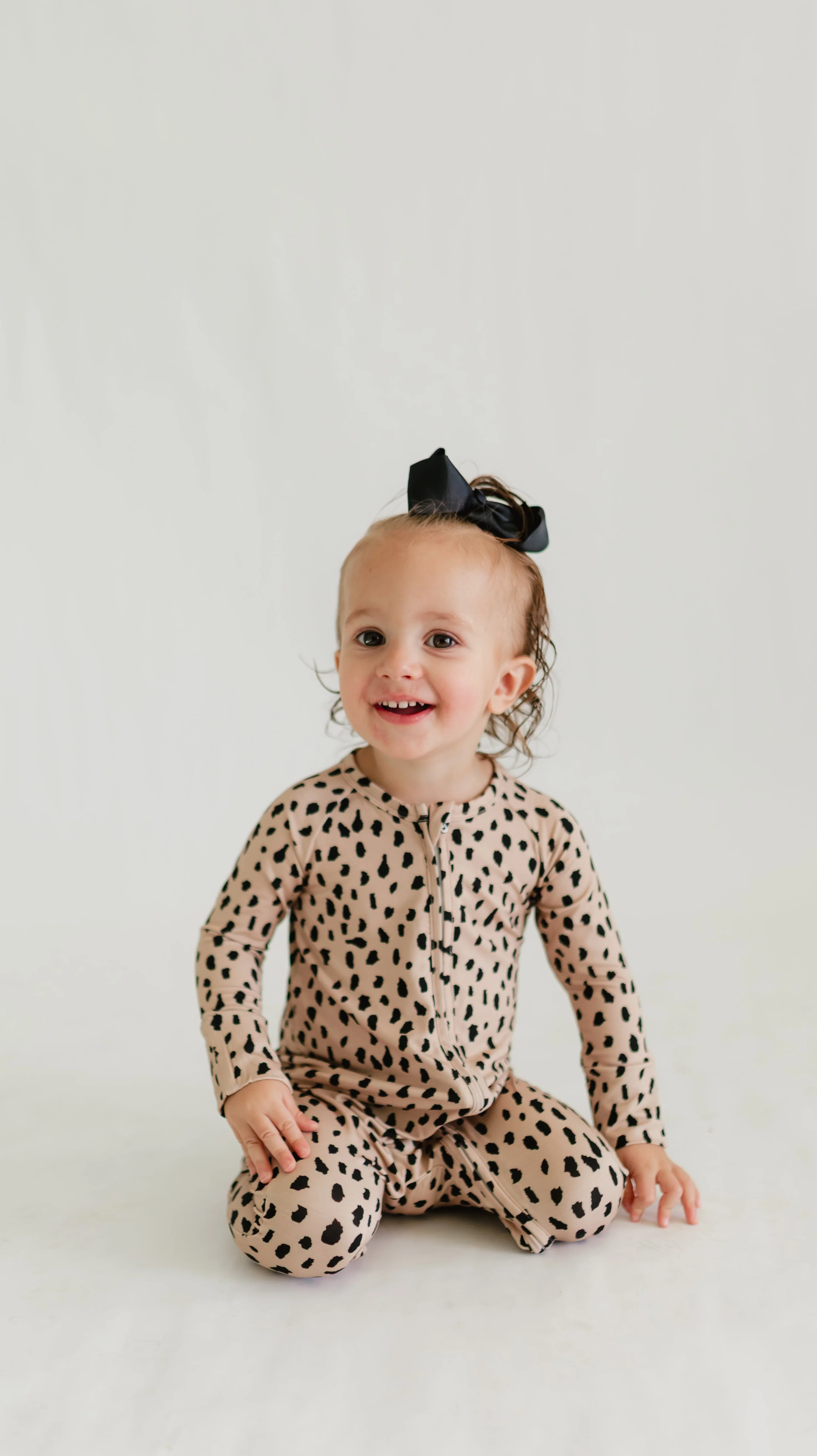 Infant Romper in Brown Cheetah - Image 4