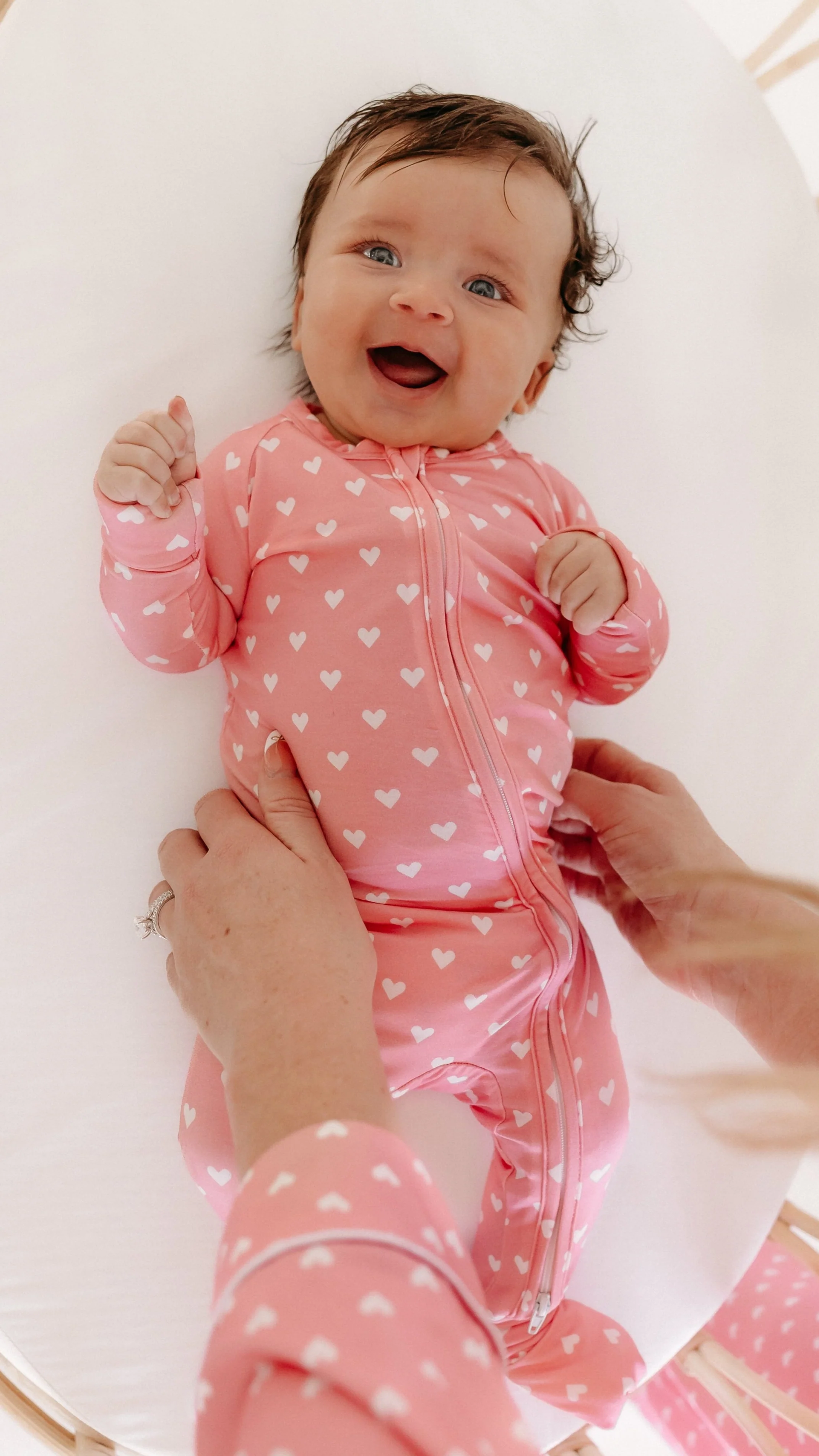 Infant Romper in Pink Hearts - Image 3