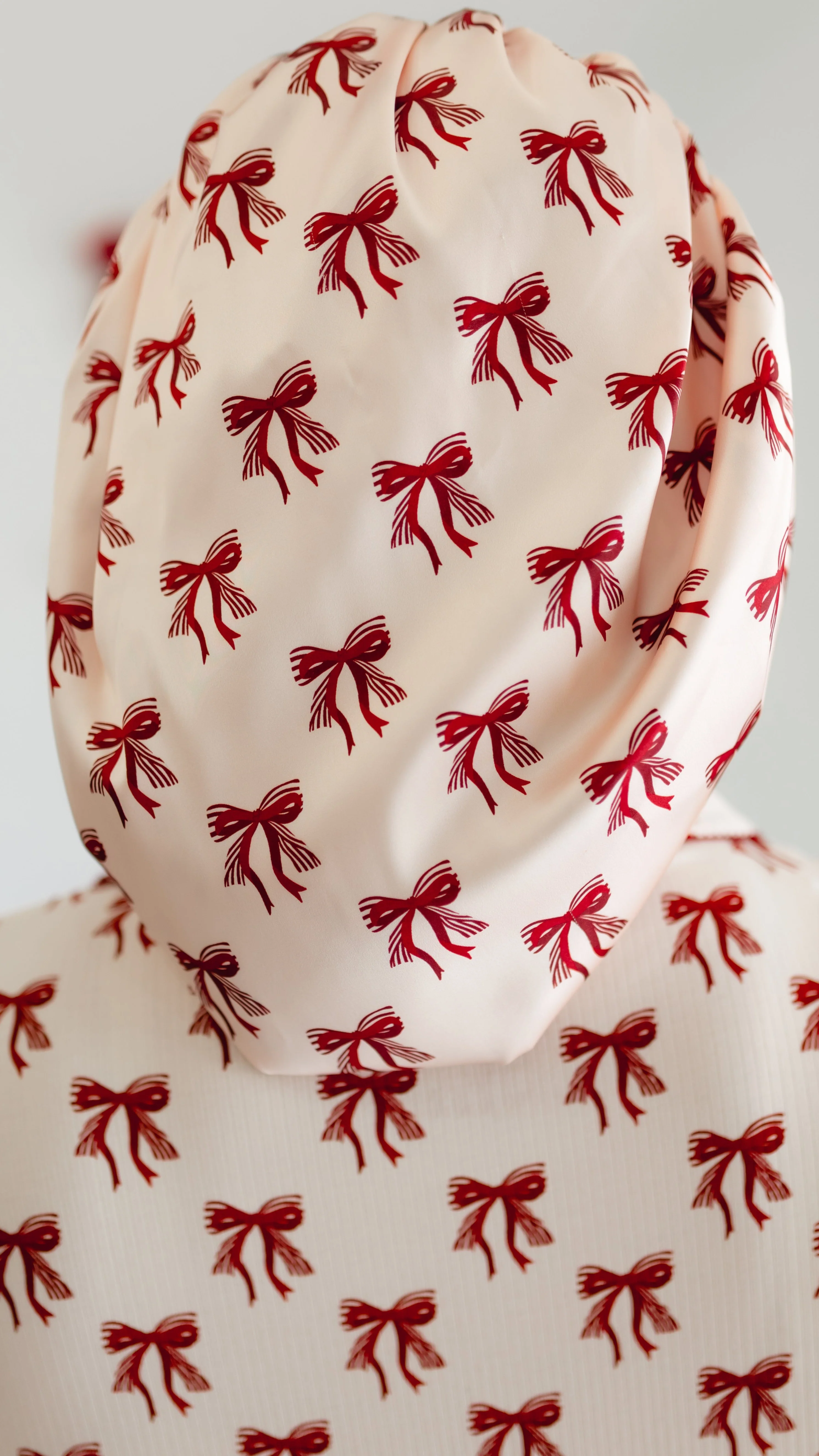 Kids Satin Bonnet in Classic Bows