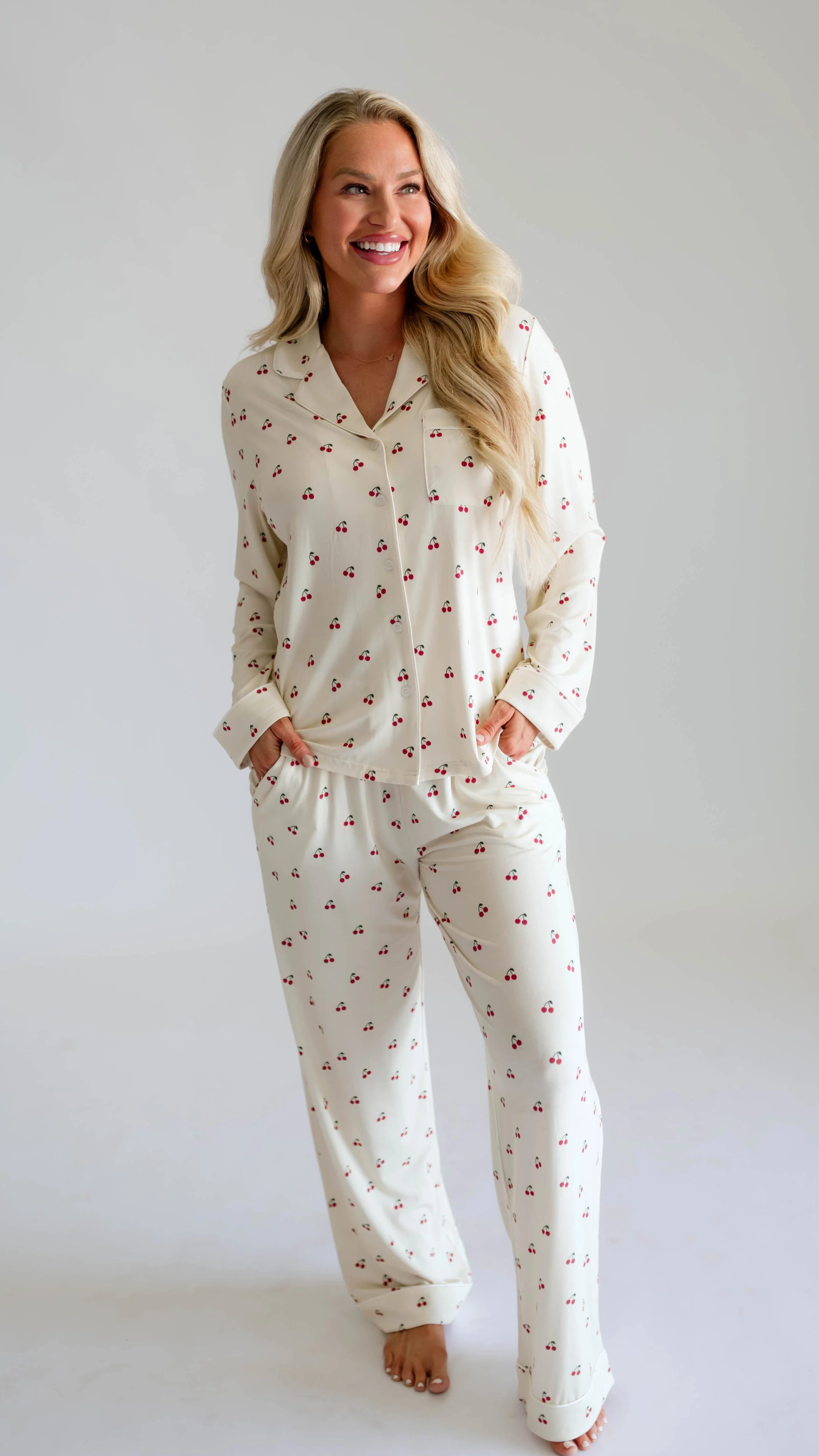Women's Button Up Set In Cream Cherries