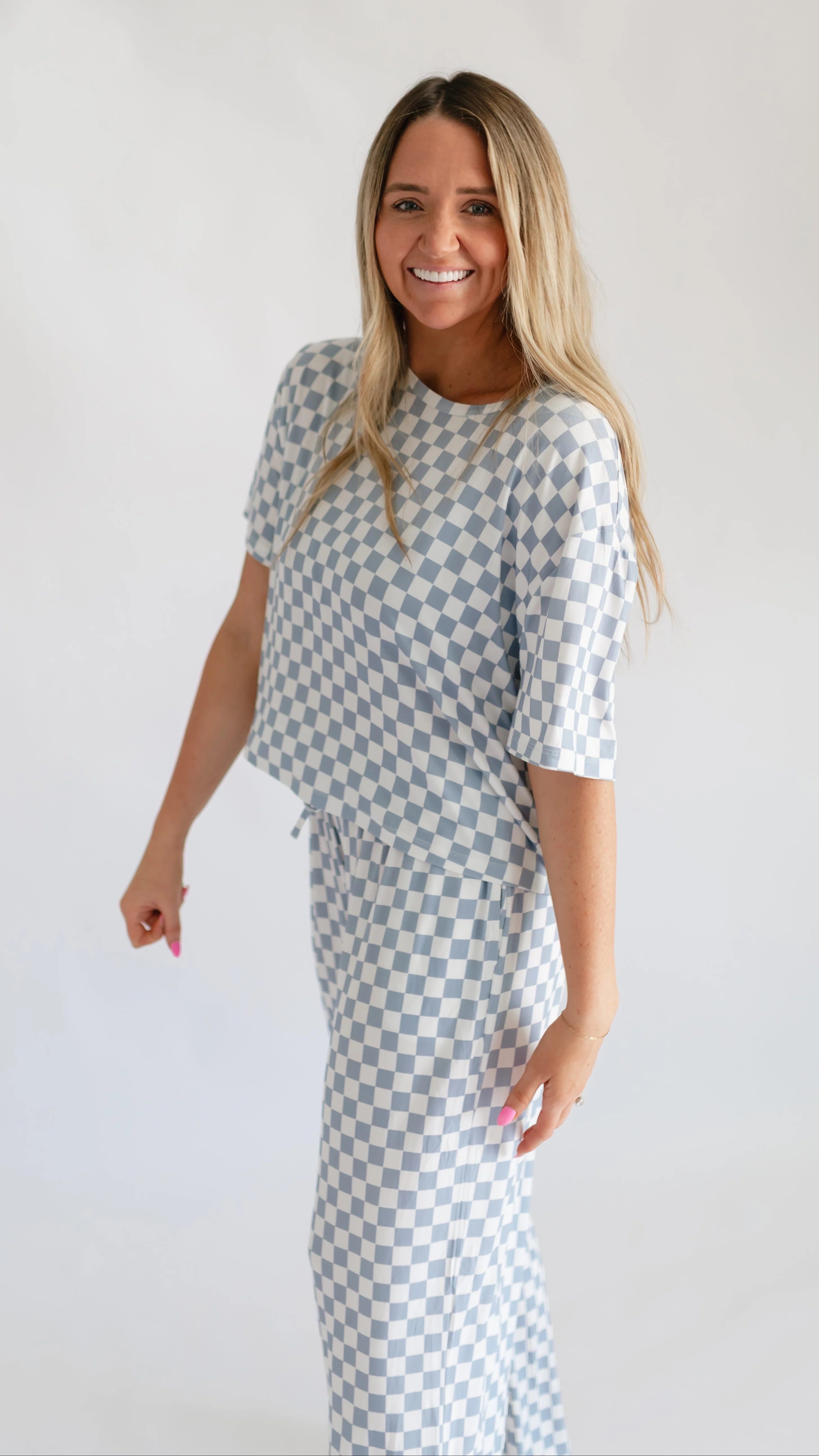 Women's T-Shirt and Pants Set in Cornflower Blue Checkered - Image 3