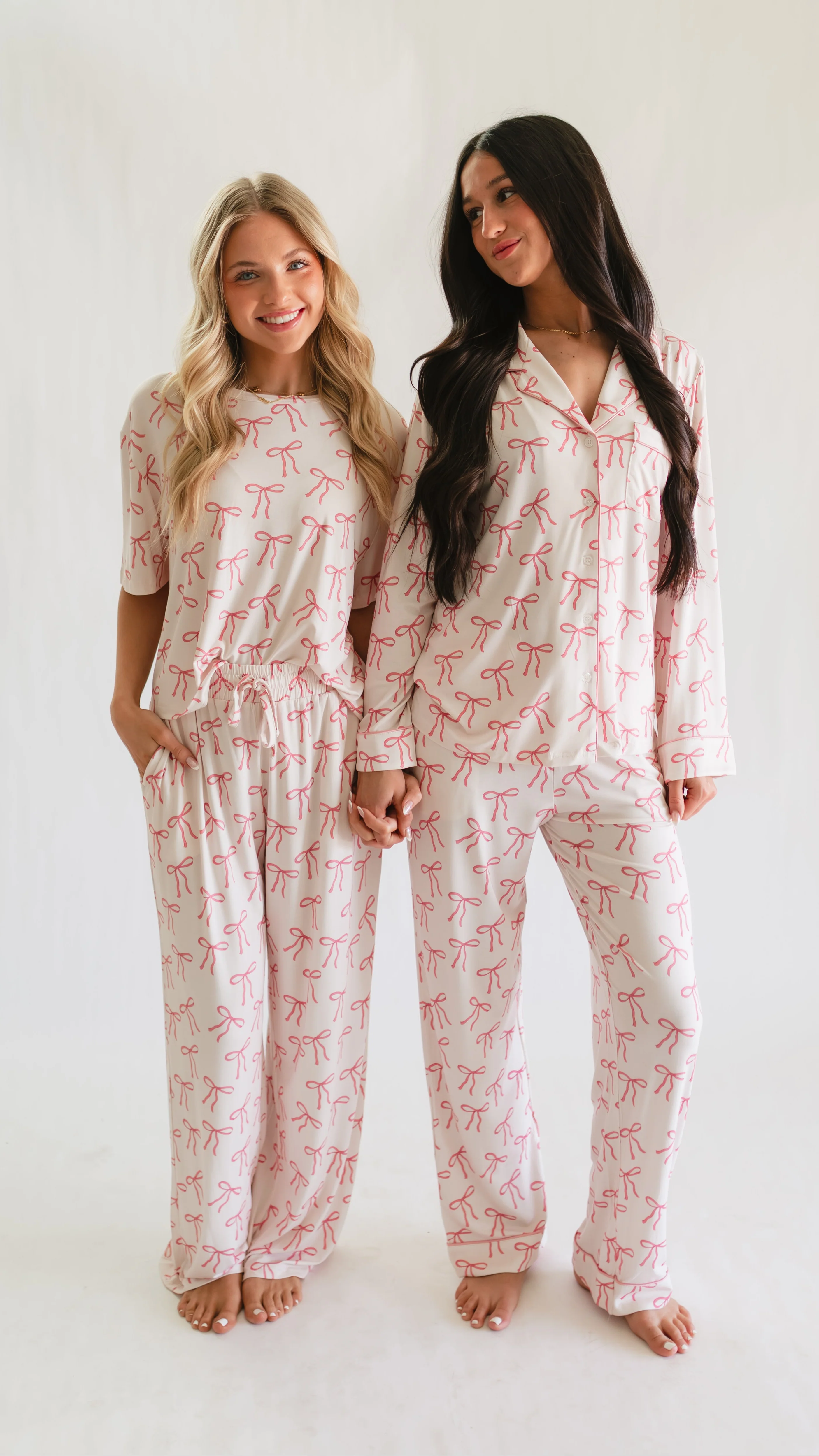 Women's T-Shirt and Pants Set in Halle - Image 5