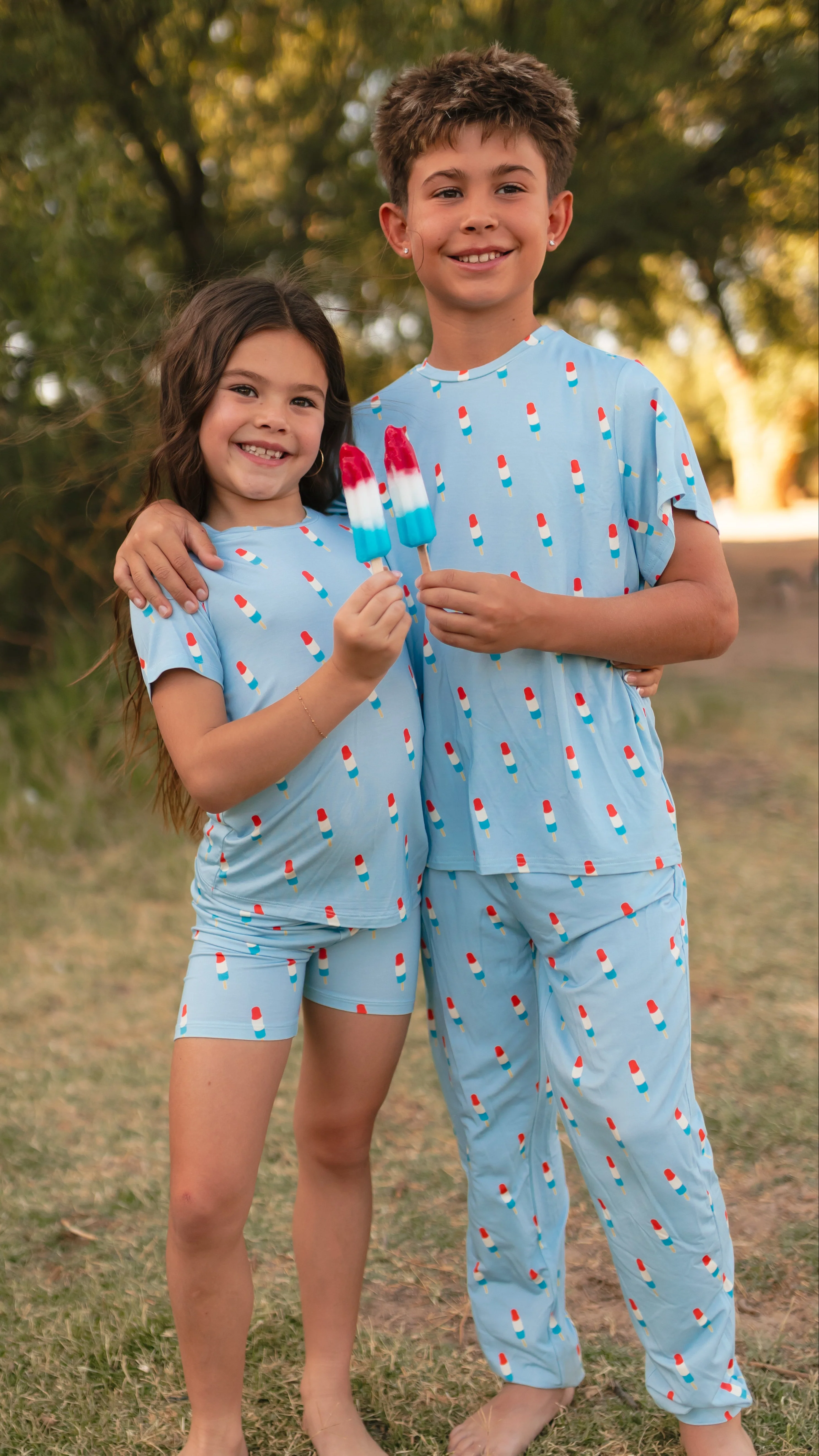 Youth Pajama short sleeve and shorts in Blue Popsicles - Image 3